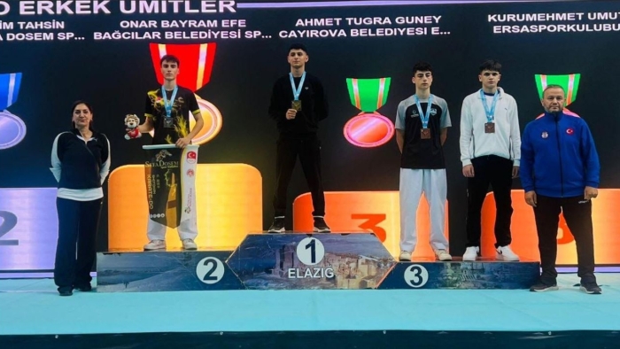 Çayırova Belediyesi’nin iki karatecisine milli davet